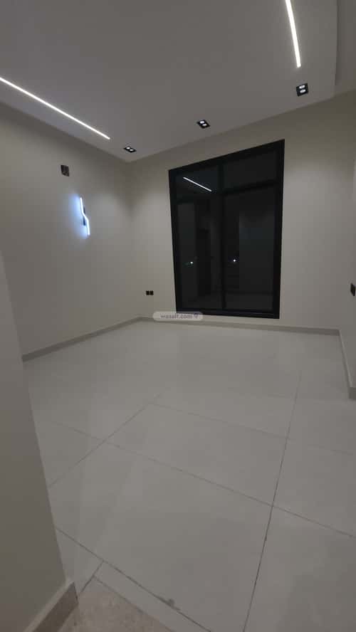 Villa 284.76 SQM Facing South on 25m Width Street Al Bayan, East Riyadh, Riyadh