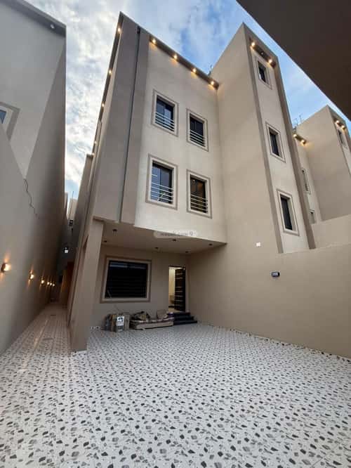 Apartment 251.59 SQM with 7 Bedrooms Al-Yarmouk, Khamis Mushait