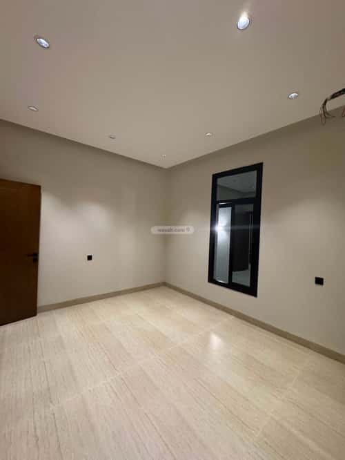 Villa 325 SQM Facing East on 25m Width Street Al Rahmanyah, East Jeddah, Jeddah