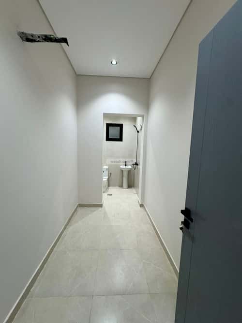 Villa 348 SQM Facing East on 20m Width Street Al Rahmanyah, East Jeddah, Jeddah