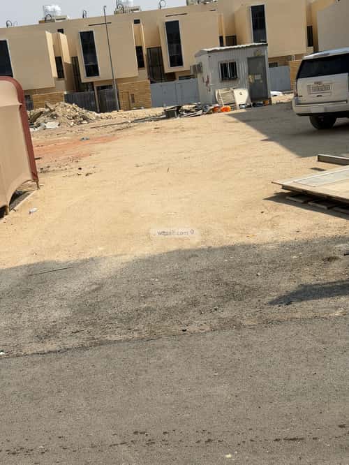 أرض 362.5 متر مربع شمالية على شارع 15م العارض، شمال الرياض، الرياض