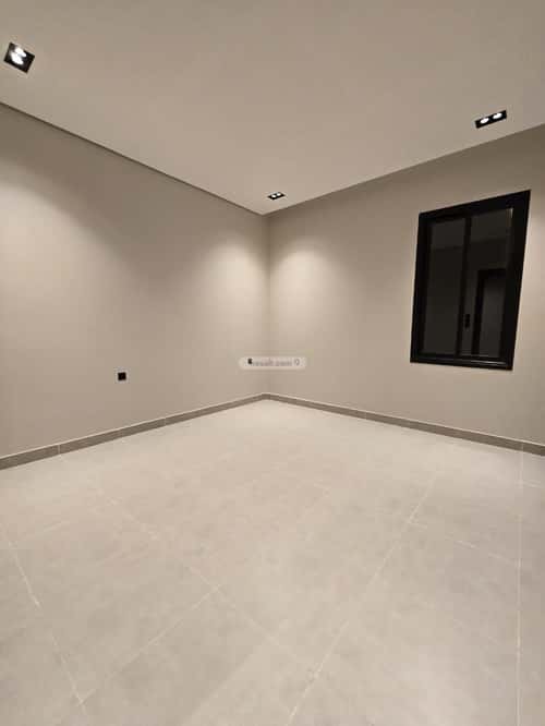 Floor 244.23 SQM with 5 Bedrooms Al-Yarmuk, East Riyadh, Riyadh
