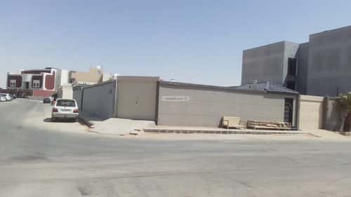Rest House 450 SQM Facing South West on 20m Width Street Al-Mahdiyah, West Riyadh, Riyadh