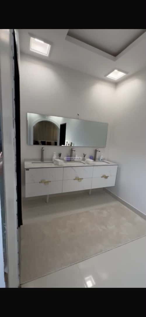 Villa 610 SQM Facing West on 15m Width Street Twaeeq, West Riyadh, Riyadh