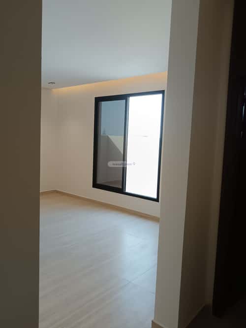 Floor with 4 Bedrooms Dahrat Al-Badeah, West Riyadh, Riyadh