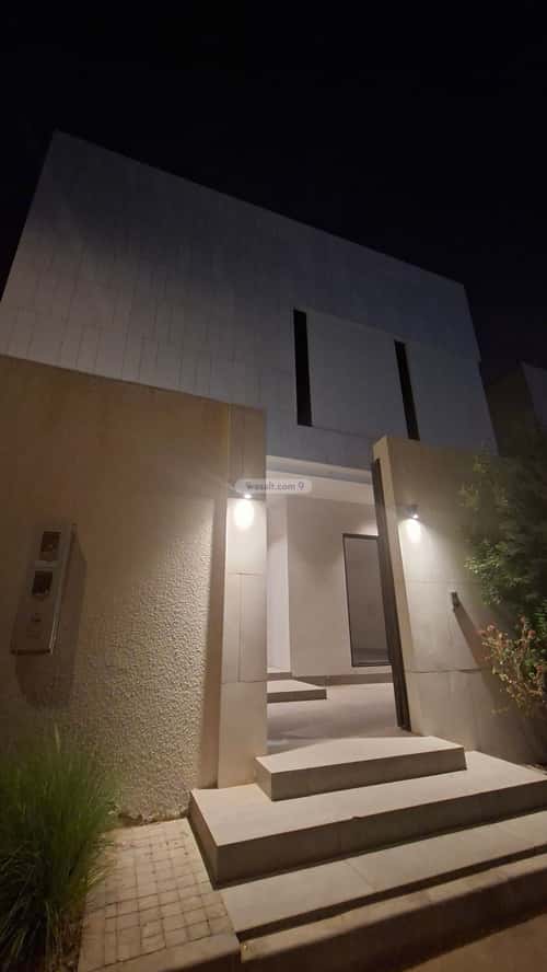 Villa 325.09 SQM Facing South on 15m Width Street Ar-Rafeah, West Riyadh, Riyadh