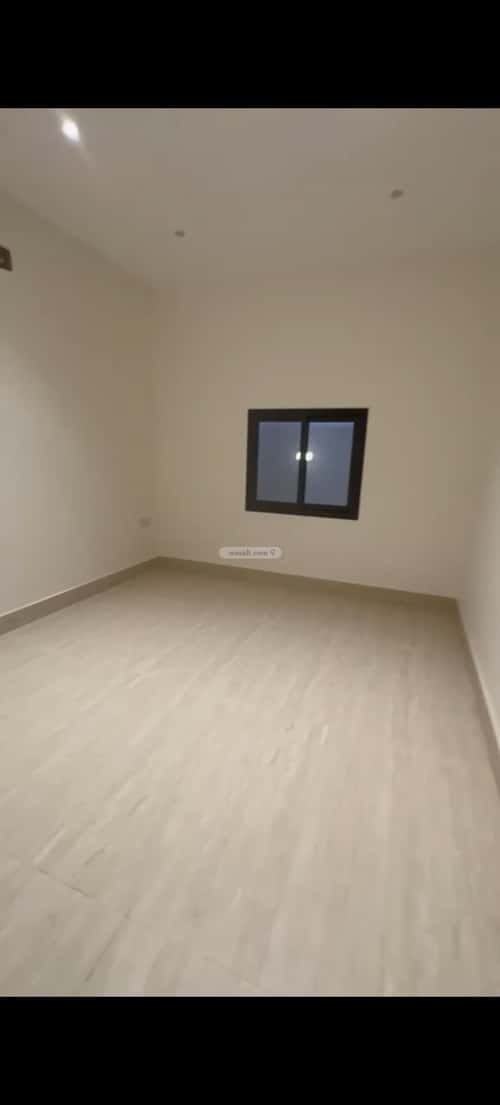 Apartment with 4 Bedrooms Shubra, West Riyadh, Riyadh
