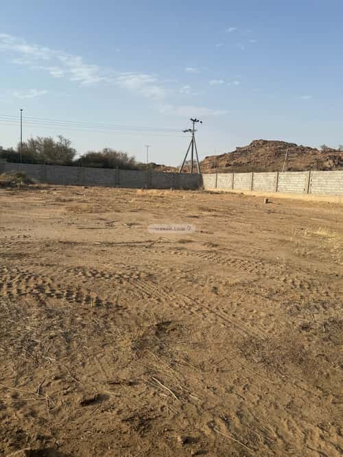Land 558.69 SQM Facing North West on 15m Width Street Al Sar District, Alttayif