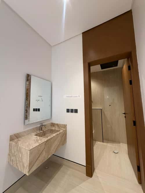 Villa 369.63 SQM Al-Mahdiyah, West Riyadh, Riyadh