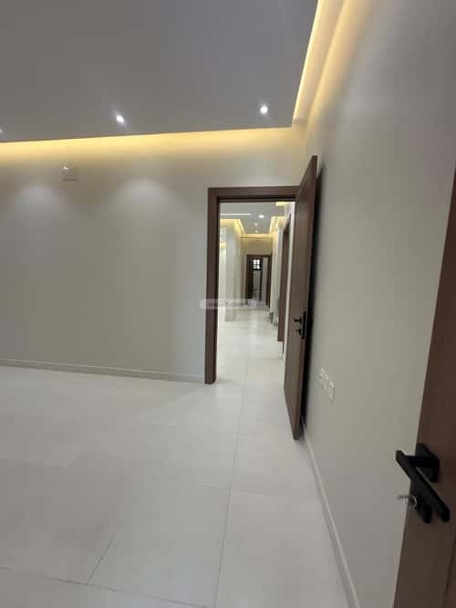 Apartment 276.47 SQM with 6 Bedrooms Gharnatah, Khamis Mushait