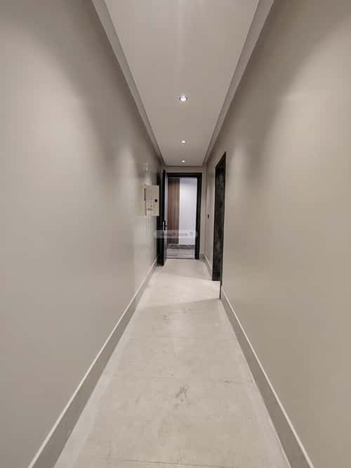 Apartment with 5 Bedrooms Al Shooalah, Aldammam