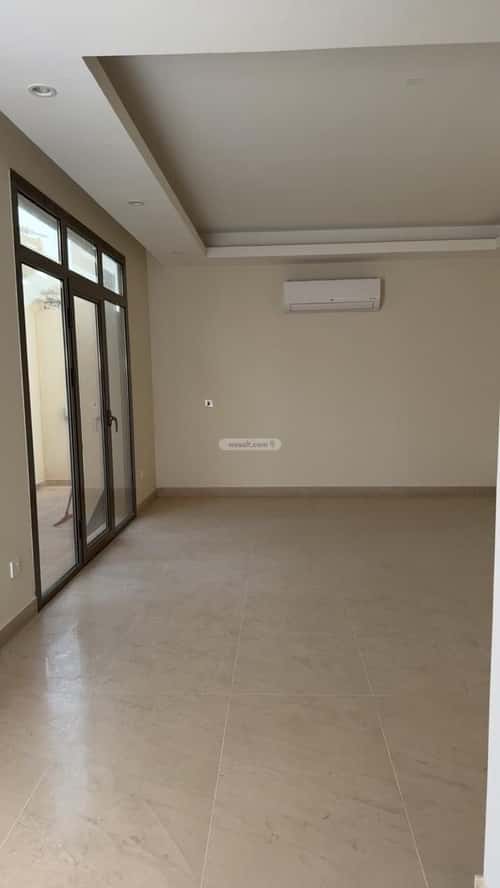 Villa 267 SQM Facing West on 15m Width Street Ar-Rimal, East Riyadh, Riyadh