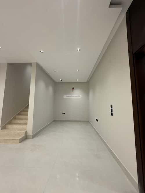 Villa 369.63 SQM Al-Mahdiyah, West Riyadh, Riyadh