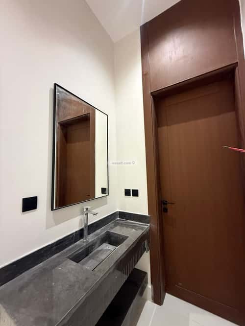 Villa 369.63 SQM Al-Mahdiyah, West Riyadh, Riyadh