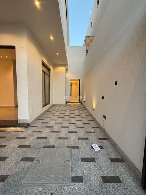 Villa 369.63 SQM Al-Mahdiyah, West Riyadh, Riyadh