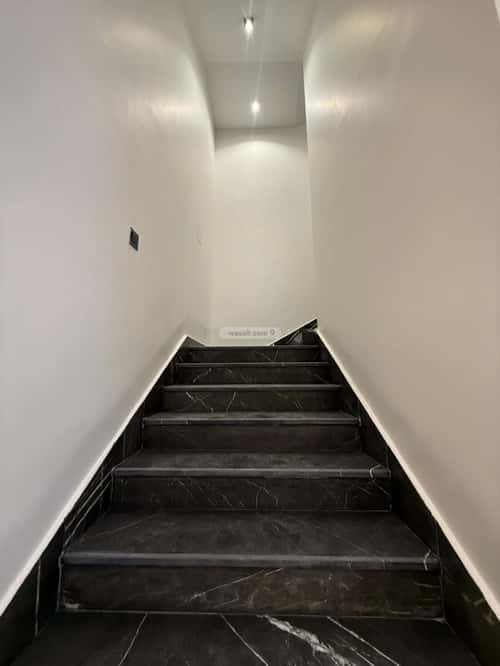 Villa 369.63 SQM Al-Mahdiyah, West Riyadh, Riyadh