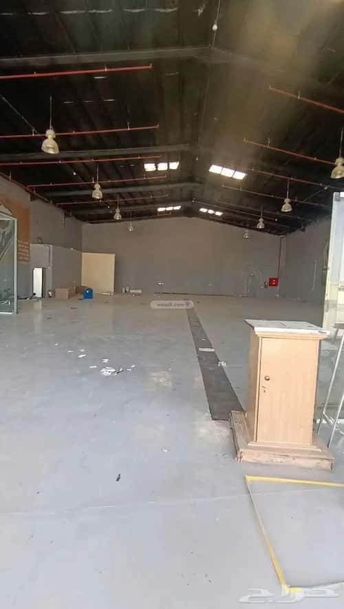 Showroom for Rent Al Maaridh, Bariduh
