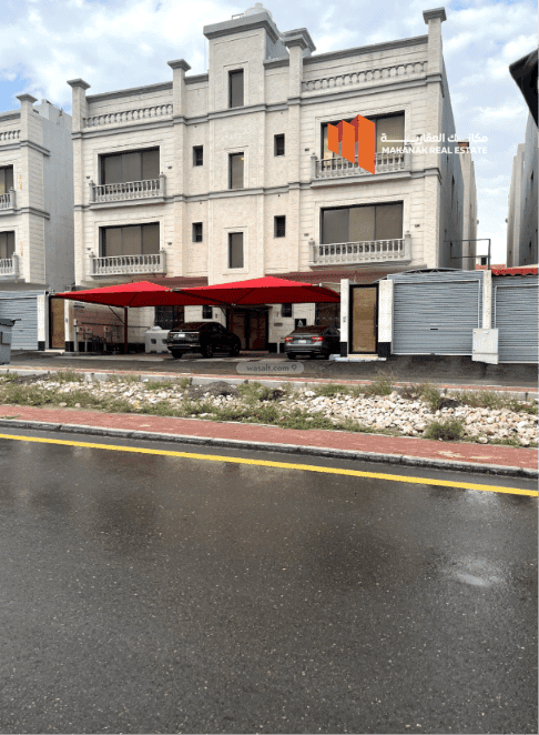 Apartment 227.1 SQM with 4 Bedrooms Al Wahah, Aldammam