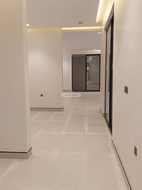 Villa 276 SQM Facing East on 18m Width Street Ar-Rimal, East Riyadh, Riyadh