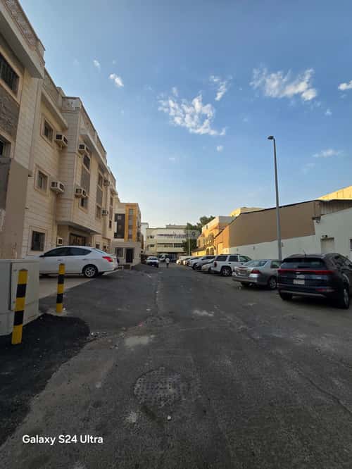 Land 810 SQM Facing West on 12m Width Street Al Marwah, North Jeddah, Jeddah