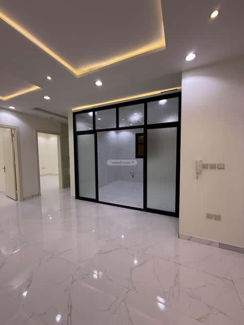 Floor 300 SQM with 3 Bedrooms Okaz, South Riyadh, Riyadh