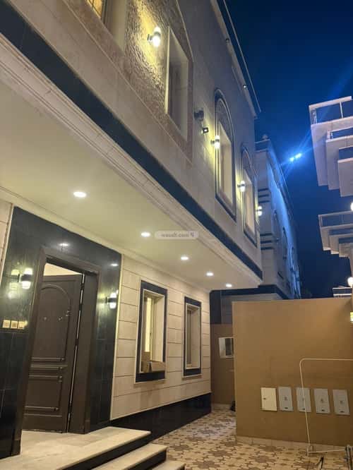 Villa 312.5 SQM Facing South with 11 Bedrooms Al Falah, East Jeddah, Jeddah