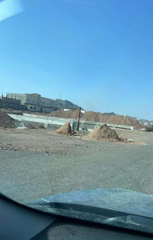 Land 690 SQM Facing East on 30m Width Street Al-Suwaidra, Madinah