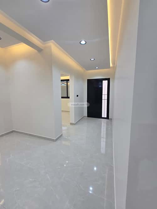 Villa 495 SQM Facing West on 25m Width Street Al-Qafilah, Khamis Mushait