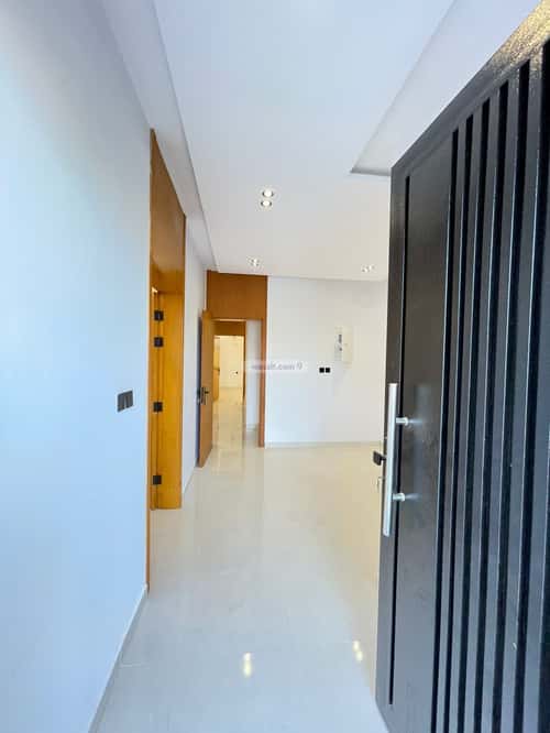 Villa 274.75 SQM Facing South East on 56m Width Street Al-Riyadh, North Jeddah, Jeddah