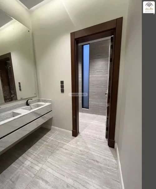 شقة 600 متر مربع ب 4 غرف الزهور، جازان