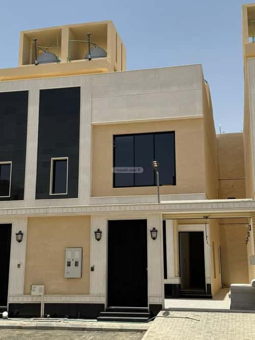 فيلا 300 متر مربع جنوبية على شارع 15م العوالي، غرب الرياض، الرياض