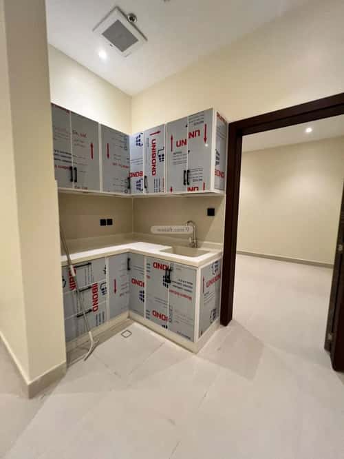 شقة 900 متر مربع بغرفة النرجس، شمال الرياض، الرياض