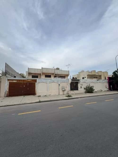 Villa 894.15 SQM Facing North on 25m Width Street Al Aqrabyah, Khobar