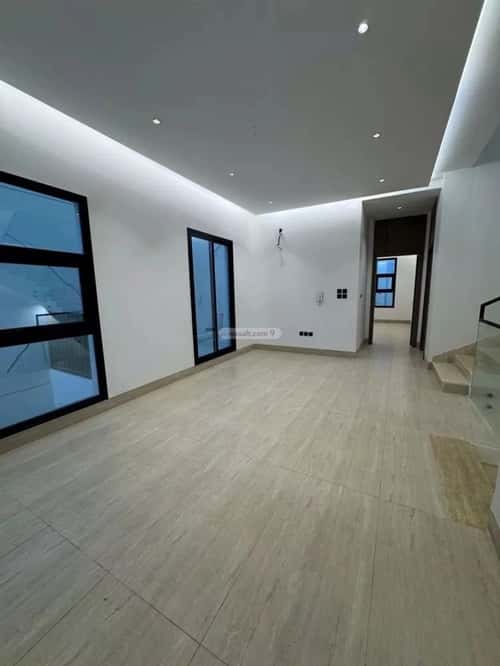 Villa 300 SQM Facing South with 4 Bedrooms Al Seef, Aldammam