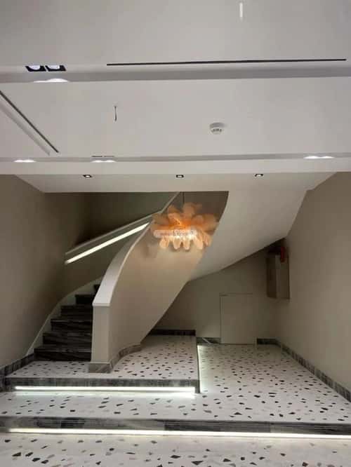 Villa 345 SQM Facing East on 32m Width Street Al Khaledeyyah, North Jeddah, Jeddah