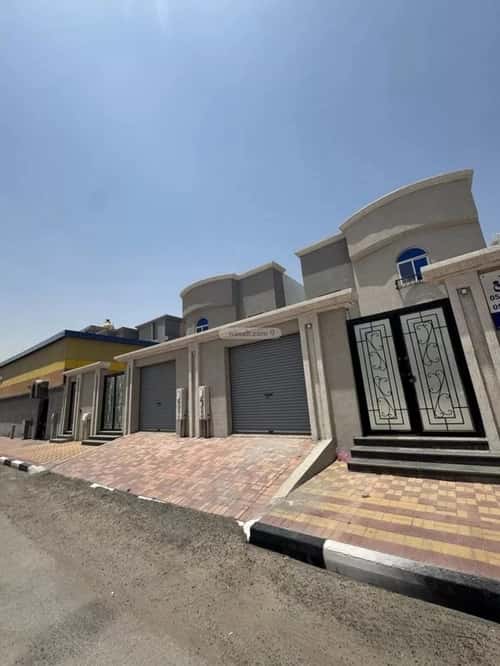 Villa 315 SQM Facing East on 35m Width Street Uhod, Aldammam