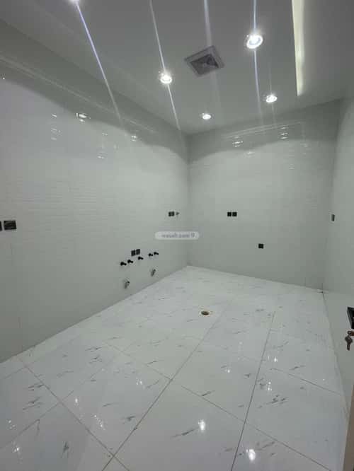 Apartment 219.14 SQM with 6 Bedrooms Um Asalam, Jeddah