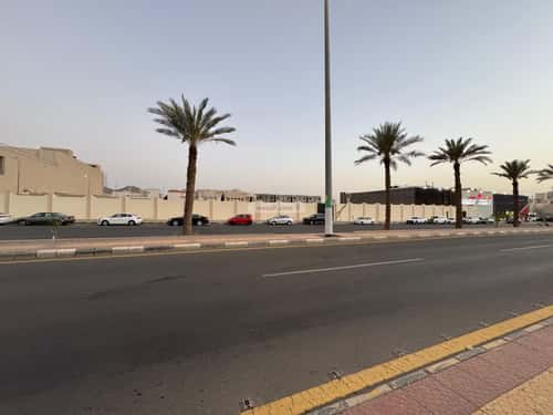 Land 10000 SQM Facing North on 50m Width Street Alawaly, Makkah Al Mukarramah