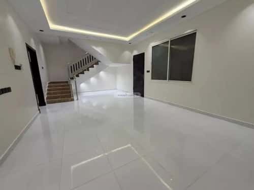 Villa 360 SQM Facing East with 9 Bedrooms Dahrat Laban, West Riyadh, Riyadh