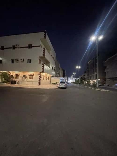 Building 390 SQM Facing West Al Safa, North Jeddah, Jeddah