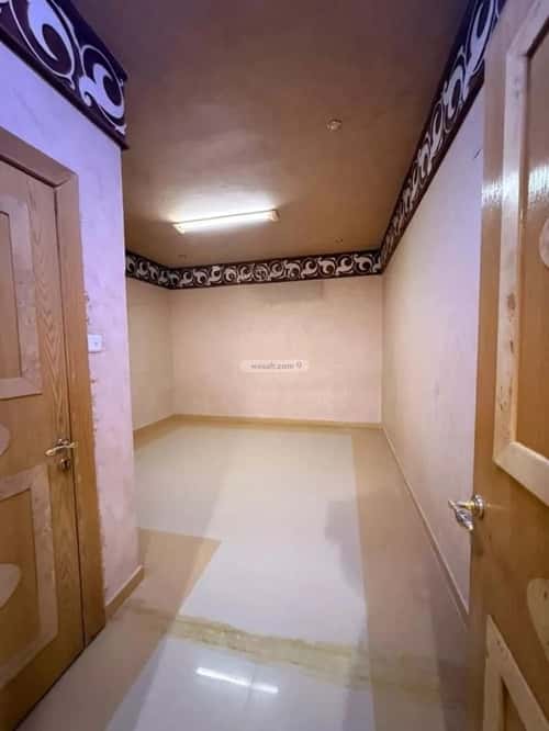 Villa 375 SQM Facing West with 7 Bedrooms Al-Hamra, East Riyadh, Riyadh