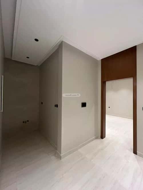 Villa 300 SQM Facing West on 15m Width Street Al Rahmanyah, East Jeddah, Jeddah