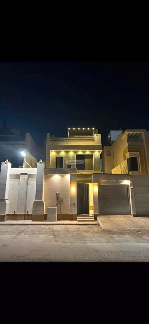 فيلا 250 متر مربع جنوبية على شارع 15م بدر، جنوب الرياض، الرياض