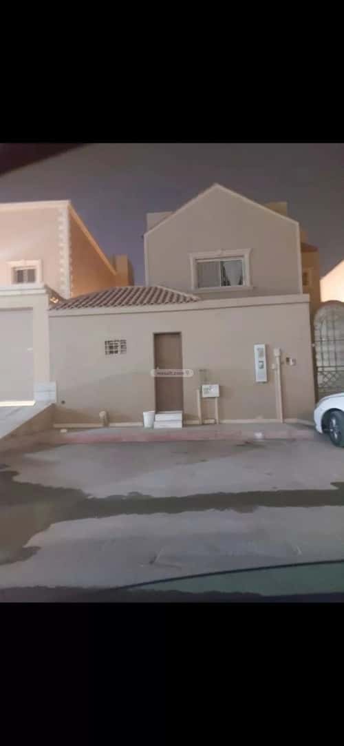 فيلا 321 متر مربع واجهة شرقية ب 4 غرف العقيق، شمال الرياض، الرياض
