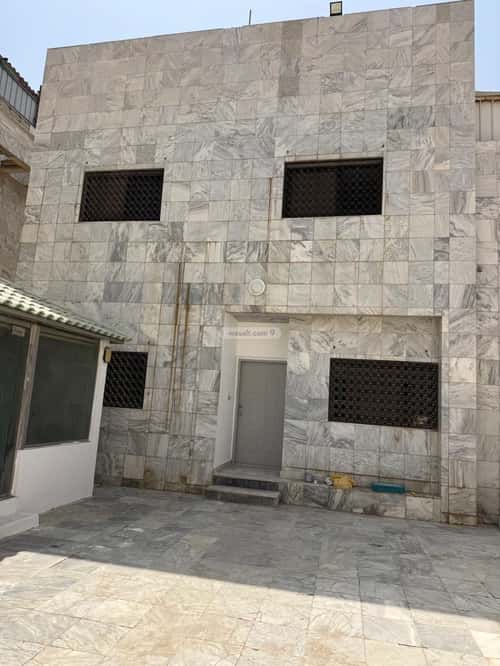 Villa 300 SQM Facing North with 14 Bedrooms Al-Wisham, Central Riyadh, Riyadh