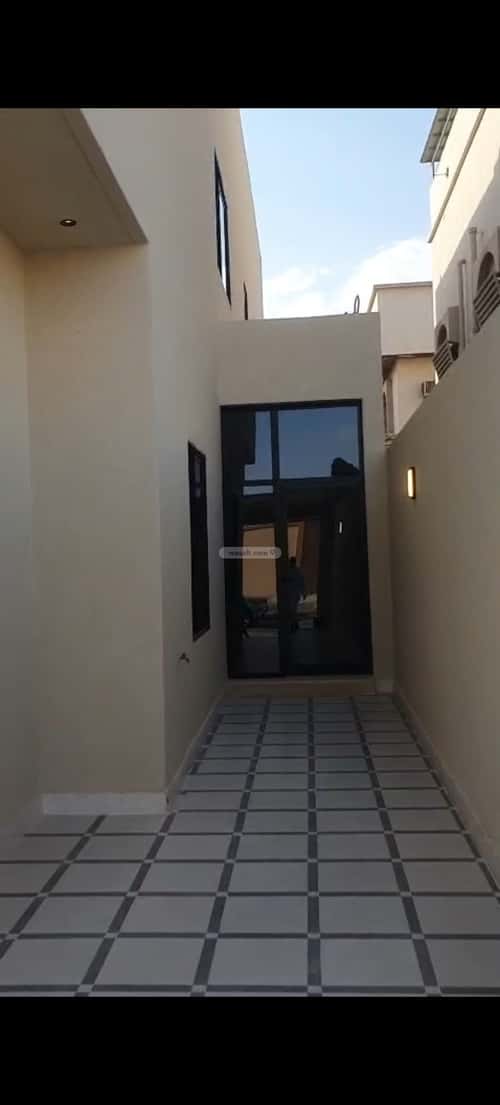 دور ب 4 غرف ظهرة البديعة، غرب الرياض، الرياض