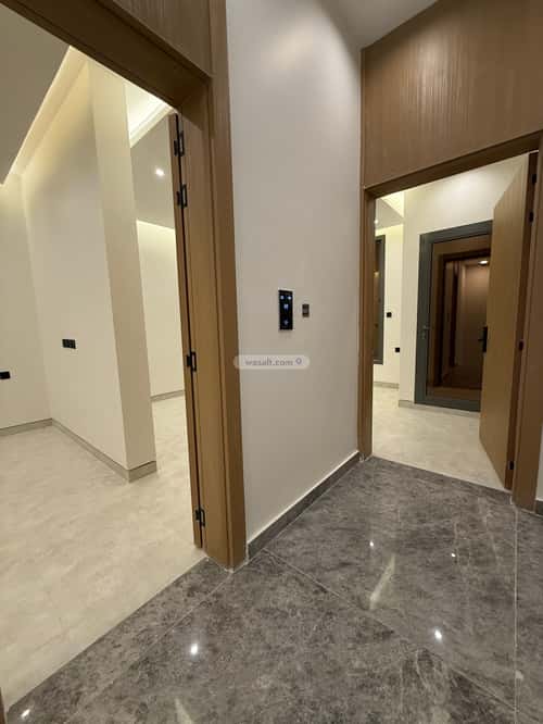 Floor with 3 Bedrooms Al-Qairawan, North Riyadh, Riyadh