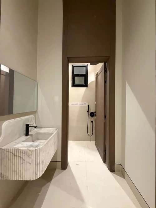 Floor 270.8 SQM with 4 Bedrooms Al-Maizaliyah, East Riyadh, Riyadh
