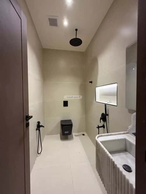 Floor 244.69 SQM with 4 Bedrooms Al-Maizaliyah, East Riyadh, Riyadh