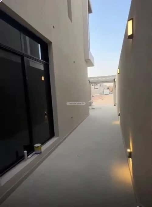 Floor 153.62 SQM with 4 Bedrooms Al-Muanisiyah, East Riyadh, Riyadh